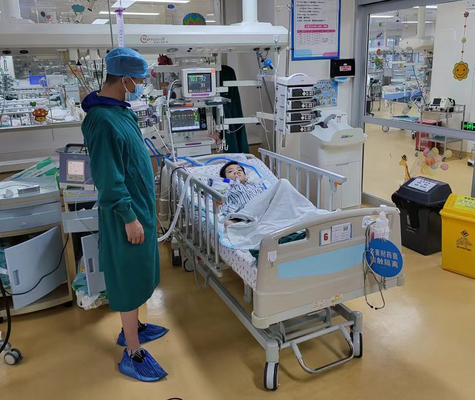 东营跨省救护车出租公司